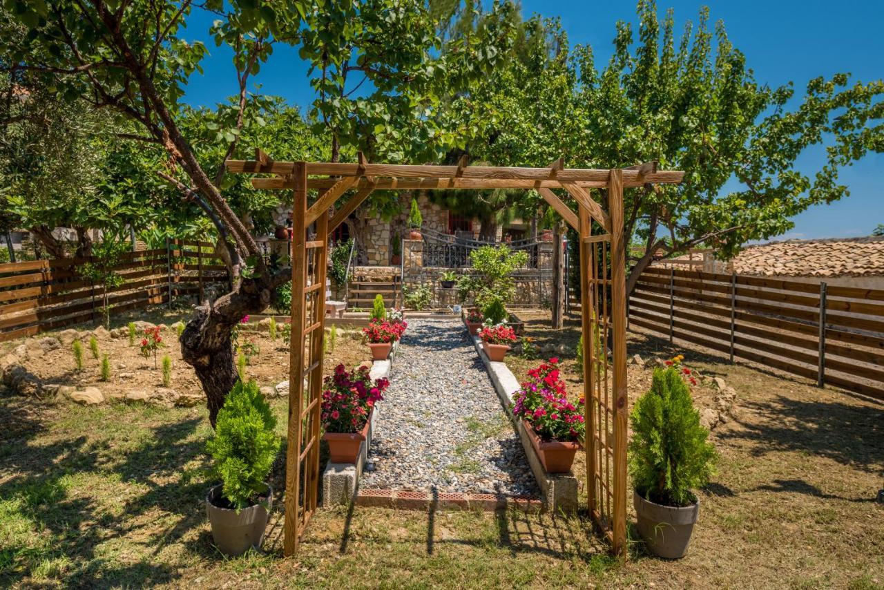 Casa Petra - Stone Cottage Farmhouses Argassi Dış mekan fotoğraf